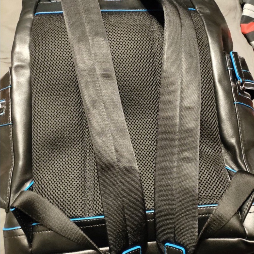 MK backbag - Picture 2 of 3